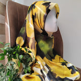 FOULARD AVEC MOTIF