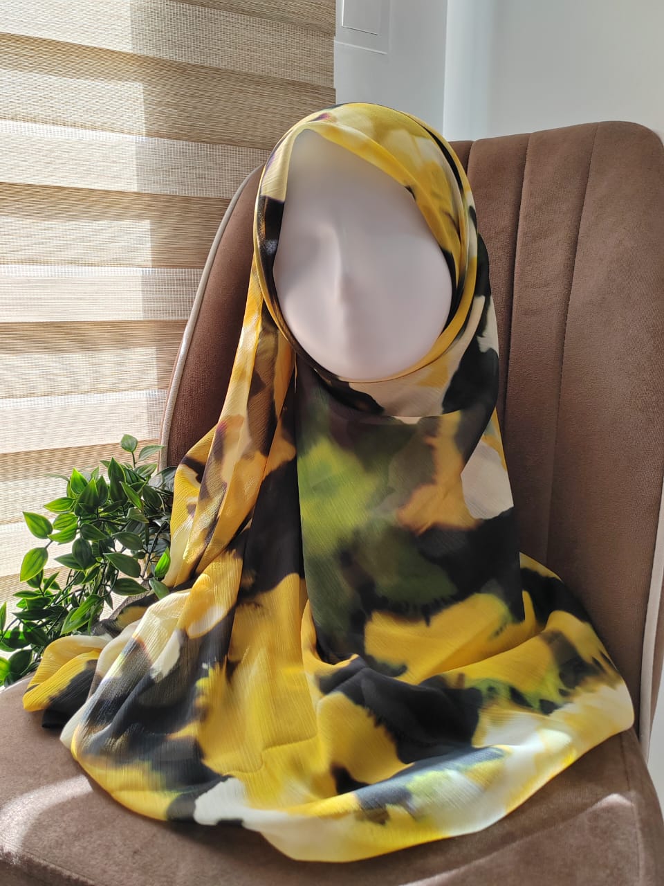 FOULARD AVEC MOTIF
