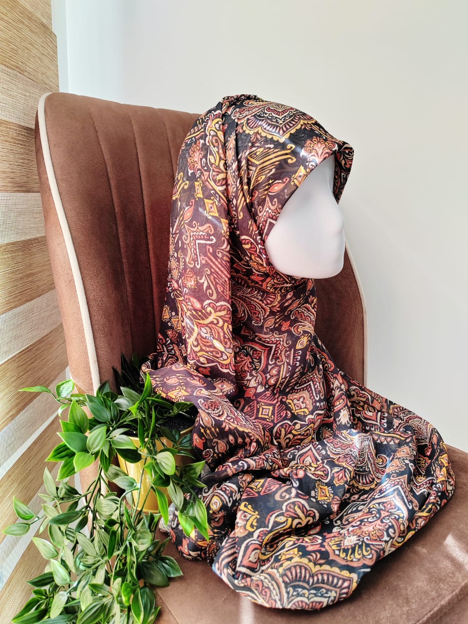 FOULARD AVEC MOTIF